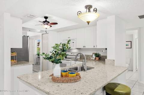 604 Shorewood Drive #B302, Cape Canaveral FL - photo 17 of 66