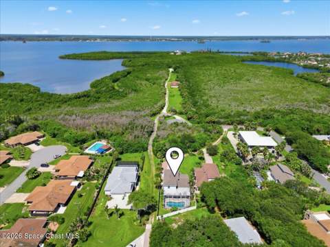 195 River Drive, Melbourne Beach FL - photo 7 of 57