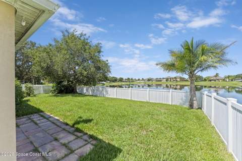 2033 Snapdragon Drive, Palm Bay FL - photo 7 of 35
