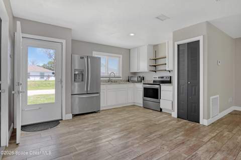 1012 Quail Street, Palm Bay FL - photo 9 of 25