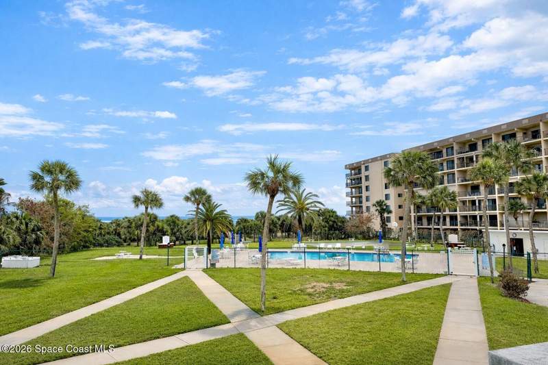 3 bedroom Condominium at 3190 N Atlantic Avenue #235, Saturn Condo, Cocoa Beach — photo 3