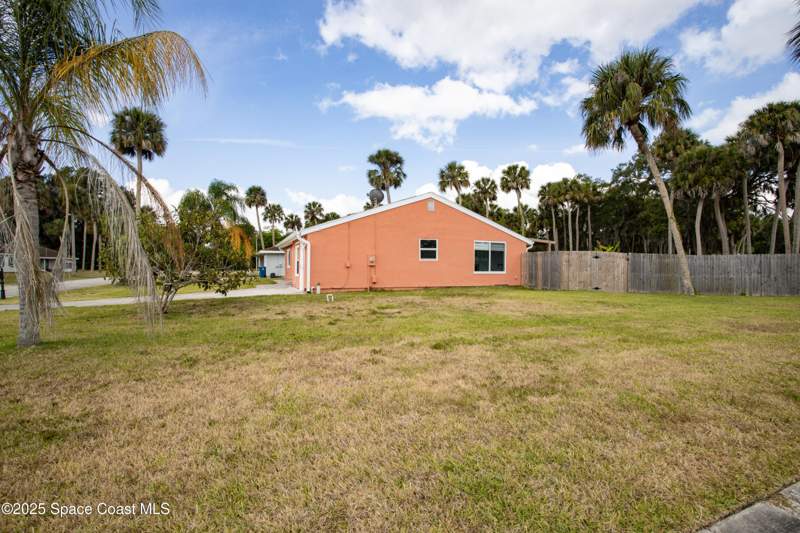 4 bedroom Single Family Residence at 1203 Linmoor Circle, Port Malabar Unit 55, Palm Bay — photo 5