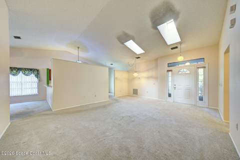 1607 Clover Circle, Melbourne FL - photo 8 of 34