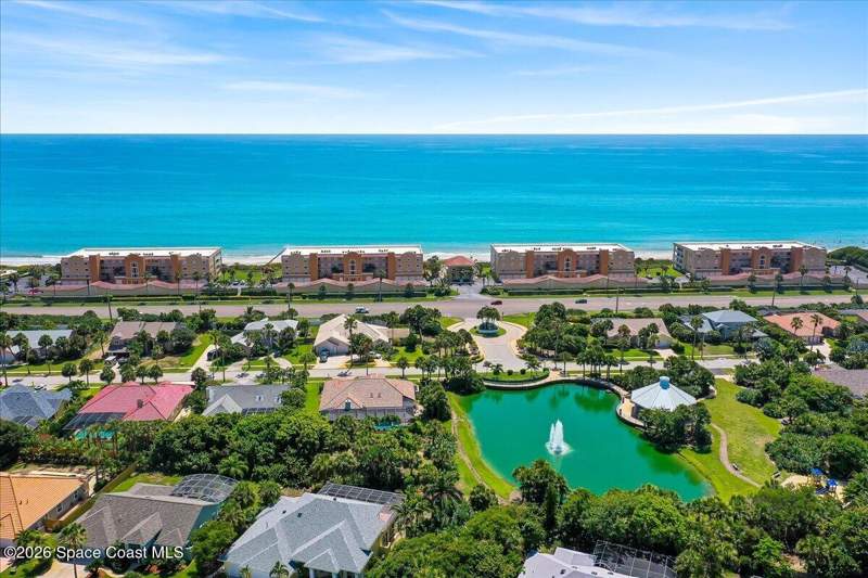 3 bedroom Condominium at 1791 N Highway A1A #1206, Lantana Oceanfront, Satellite Beach — photo 2