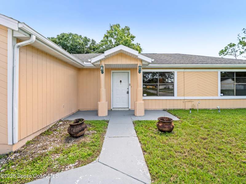 3 bedroom Single Family Residence at 971 Gannet Avenue, Port Malabar Unit 44, Palm Bay — photo 3