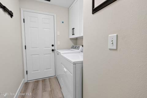 3823 Saint Armens Circle, Melbourne FL - photo 23 of 37