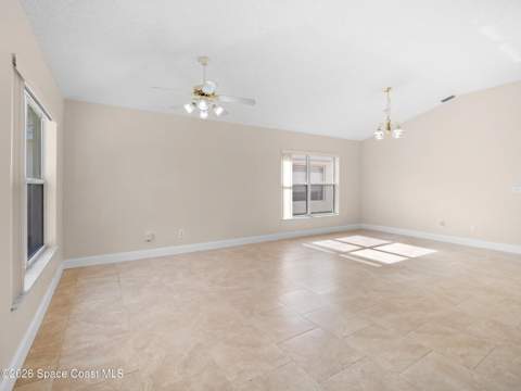 4811 Decatur Circle, Melbourne FL - photo 11 of 28