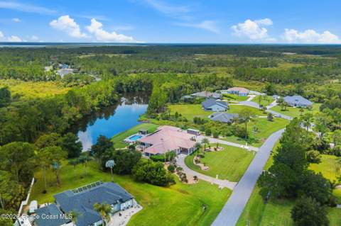 3565 Sparrow Hawk Trail, Mims FL - photo 6 of 104