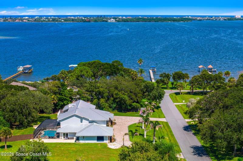 5 bedroom Single Family Residence at 2595 Coral Way, Rocky Point, Malabar — photo 5