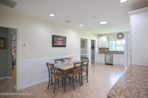 325 Hibiscus Trail, Melbourne Beach FL - photo 12 of 28