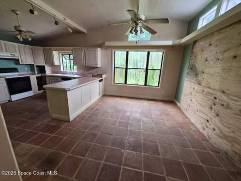 180 Lee Road, West Melbourne FL - photo 6 of 15