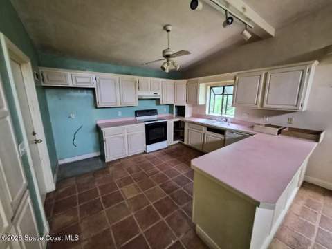 180 Lee Road, West Melbourne FL - photo 7 of 15