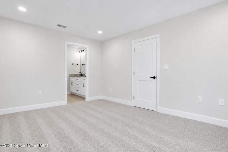 4 bedroom Single Family Residence at 863 Bayharbor Avenue, Port Malabar Unit 12, Palm Bay — photo 4