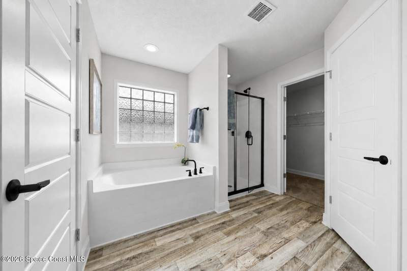 4 bedroom Single Family Residence at 863 Bayharbor Avenue, Port Malabar Unit 12, Palm Bay — photo 5