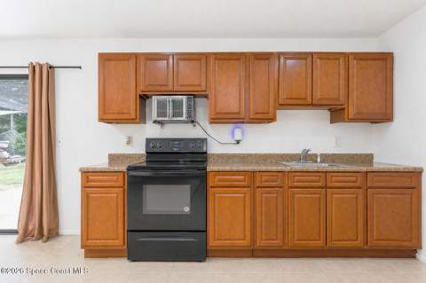 970 Culpepper Avenue, Palm Bay FL - photo 6 of 17