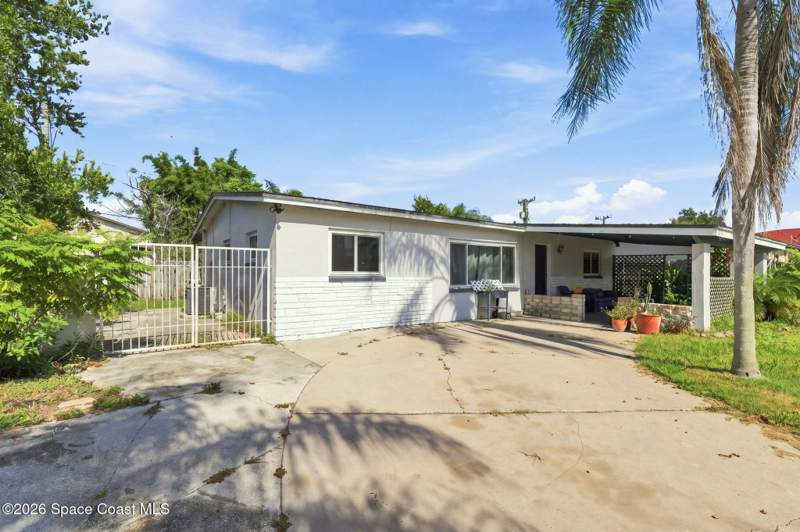 3 bedroom Single Family Residence at 1026 Holland Street, Pic Estates Sec 1, Melbourne — photo 4