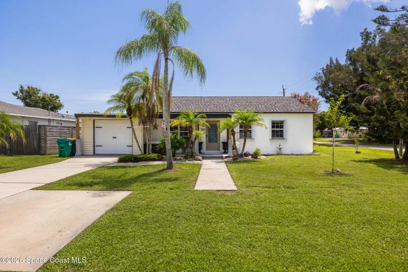 3 bedroom Single Family Residence at 1811 S Park Avenue, East Magnolia Park, Melbourne — photo 3