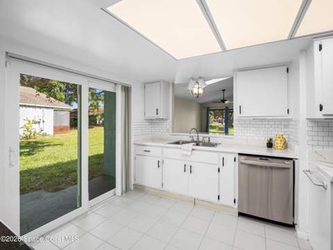 1644 Parakeet Court, Melbourne FL - photo 9 of 50