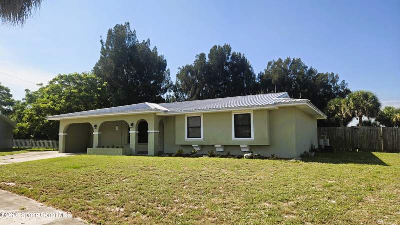 3 bedroom Single Family Residence at 940 Bacon Circle, Port Malabar Unit 1 4th Replat, Palm Bay — photo 3
