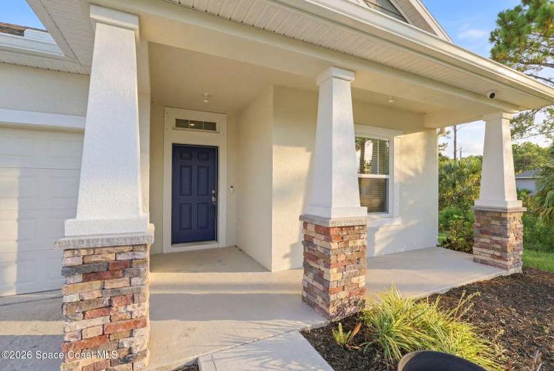 4 bedroom Single Family Residence at 242 Heritage Street, Port Malabar Unit 1 Replat Of Pt Of, Palm Bay — photo 5