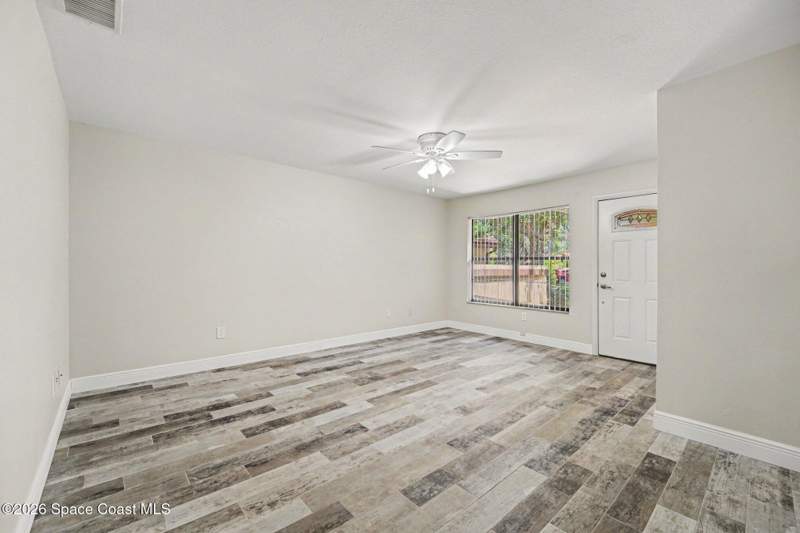 2 bedroom Townhouse at 1564 Waldorf Circle, Port Malabar Country Club Unit 5 1st Replat, Palm Bay — photo 5