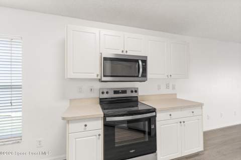 2527 Deercroft Drive, Melbourne FL - photo 19 of 49