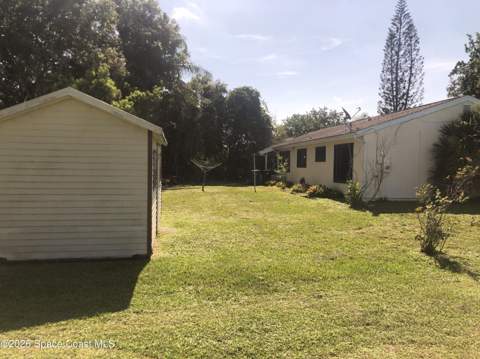 1440 Carr Circle, Palm Bay FL - photo 7 of 12