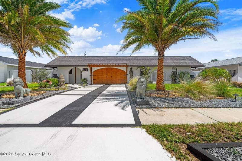 4 bedroom Single Family Residence at 310 Lee Avenue, Eau Gallie Shores, Satellite Beach — photo 2