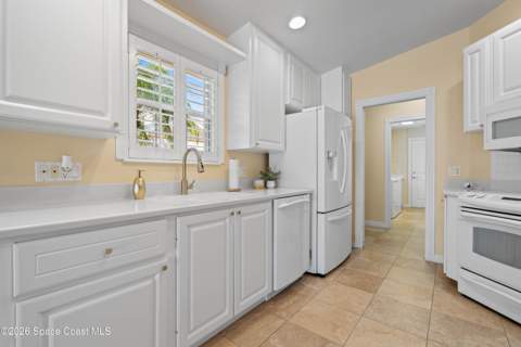 3405 Hyperion Way, Palm Bay FL - photo 11 of 62