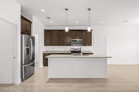 462 Hancock Street, Palm Bay FL - photo 7 of 47