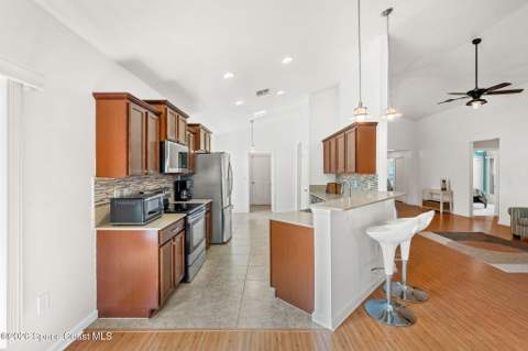 3665 Aria Drive, Melbourne FL - photo 13 of 44