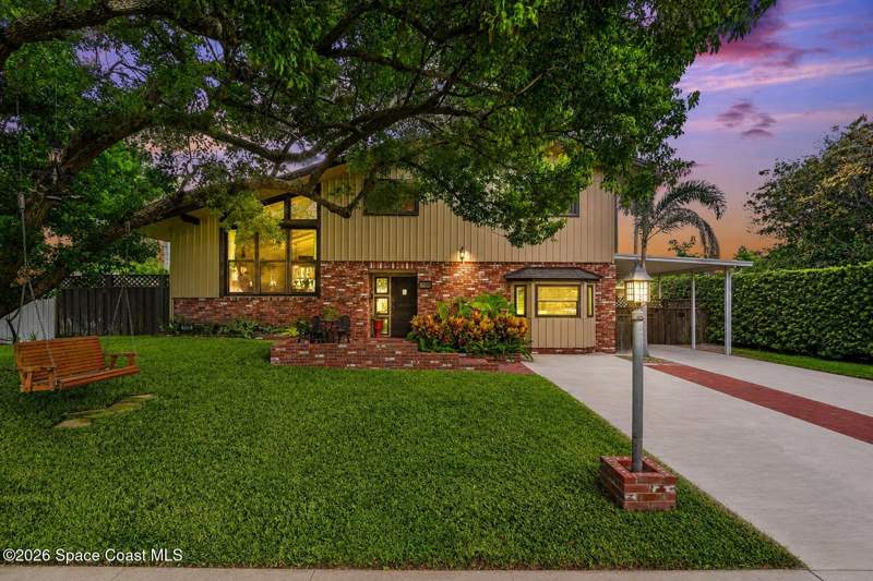 4 bedroom Single Family Residence at 126 Valencia Road, Valencia, Rockledge — photo 5