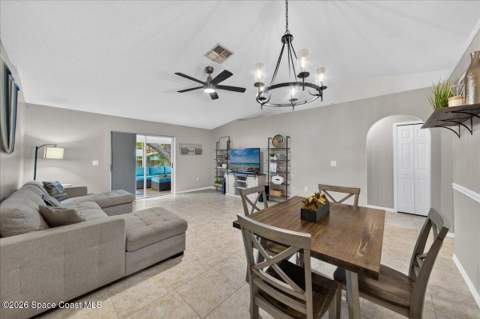 1552 Vista Lake Circle, Melbourne FL - photo 11 of 37
