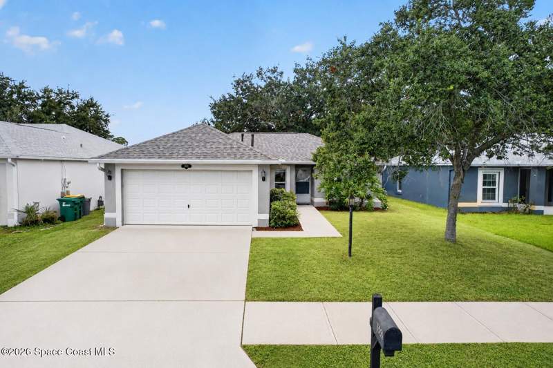 3 bedroom Single Family Residence at 1552 Vista Lake Circle, Meadow Lake Subdivision Phase 1, Melbourne — photo 2