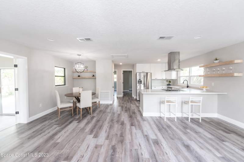 3 bedroom Single Family Residence at 30 Petty Circle, Pinewood Villas, Titusville — photo 4