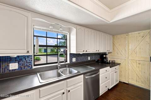 1025 Park Ridge Place, Melbourne FL - photo 15 of 47