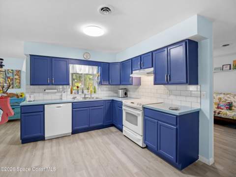 602 West Court, Titusville FL - photo 13 of 35
