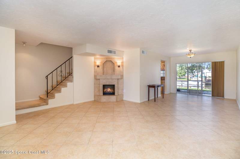 2 bedroom Townhouse at 446 Blue Jay Lane, Waterway Townhouse Condo 1, Satellite Beach — photo 2