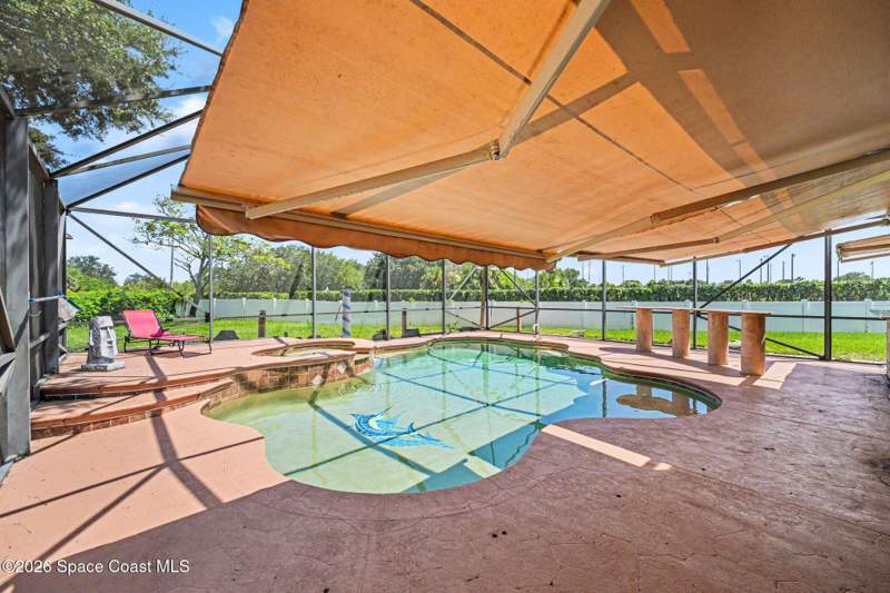 4 bedroom Single Family Residence at 504 Lake Victoria Circle, Vizcaya Estates, Melbourne — photo 3