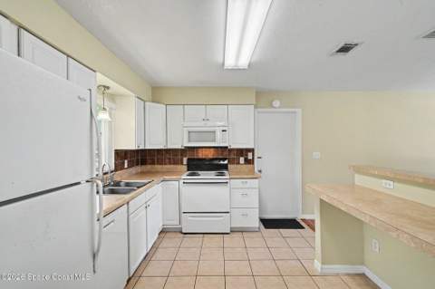 2255 Florida Avenue, Titusville FL - photo 8 of 31