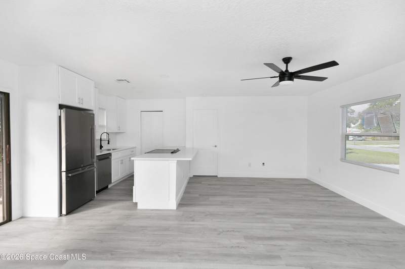 3 bedroom Single Family Residence at 710 Airoso Road, Port Malabar Unit 11, Palm Bay — photo 4