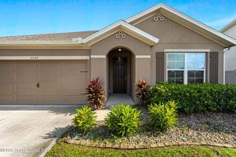 4440 Pagosa Springs Circle, Melbourne FL - photo 7 of 34