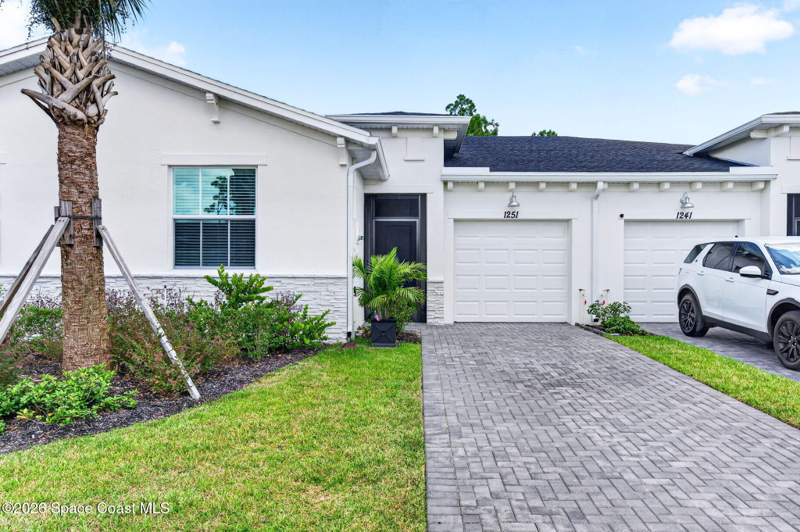 2 bedroom Townhouse at 1251 Miraflores Trail, The Timbers at Everland, Palm Bay — photo 3