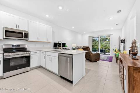 1251 Miraflores Trail, Palm Bay FL - photo 11 of 39