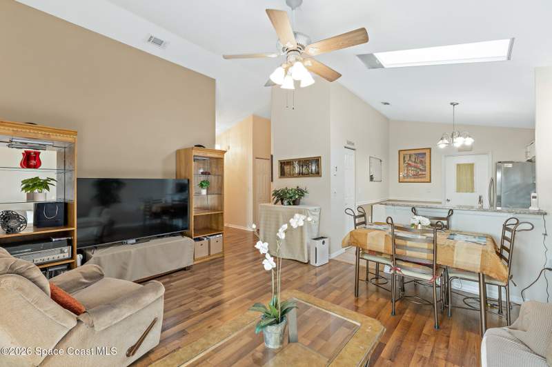 3 bedroom Single Family Residence at 326 Myrtlewood Road, Lake Pointe Suntree Pud Stage 10 Tr 6 Unit 3 and T, Melbourne — photo 3