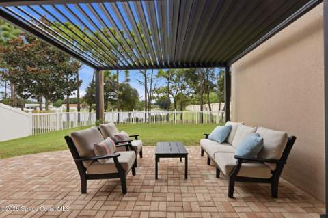 3020 Constellation Drive, Melbourne FL - photo 6 of 36