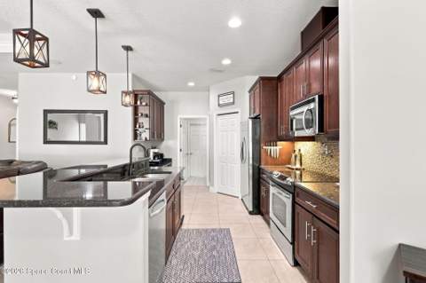 3020 Constellation Drive, Melbourne FL - photo 15 of 36