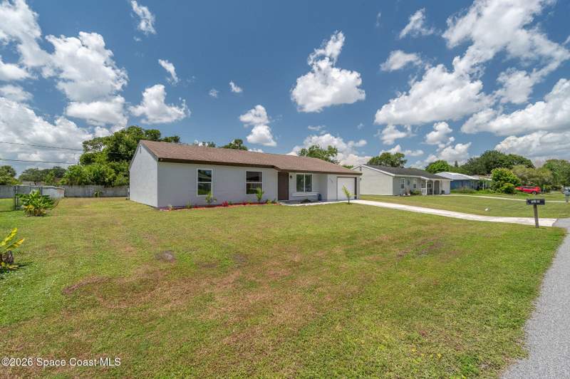 3 bedroom Single Family Residence at 730 Azure Avenue, Port Malabar Unit 5, Palm Bay — photo 5