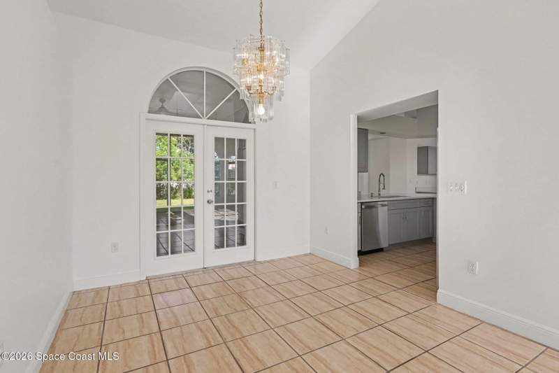 4 bedroom Single Family Residence at 926 Pine Walk Court, Pine Walk Manor, Palm Bay — photo 4