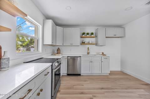 1709 Wayne Drive, Melbourne FL - photo 18 of 32